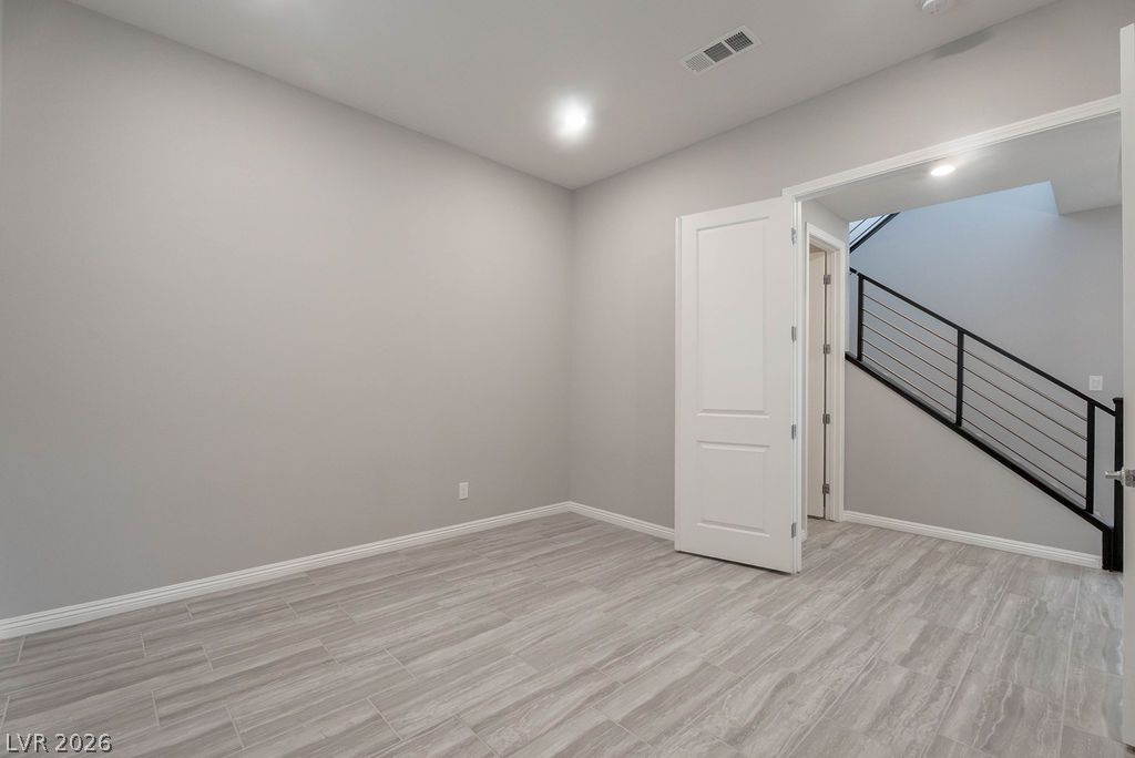 12385 Valley Chase Avenue Property Photo 51