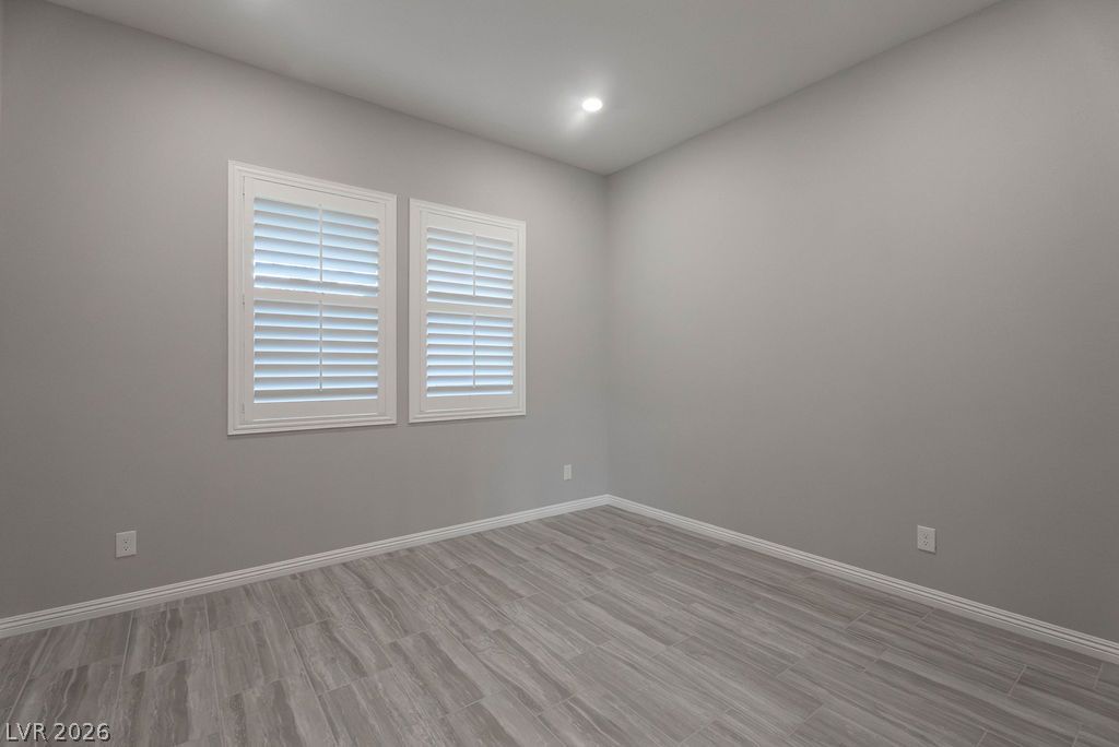 12385 Valley Chase Avenue Property Photo 52