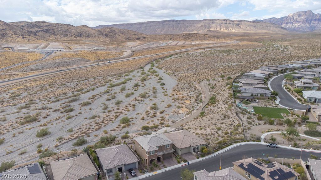 12385 Valley Chase Avenue Property Photo 65