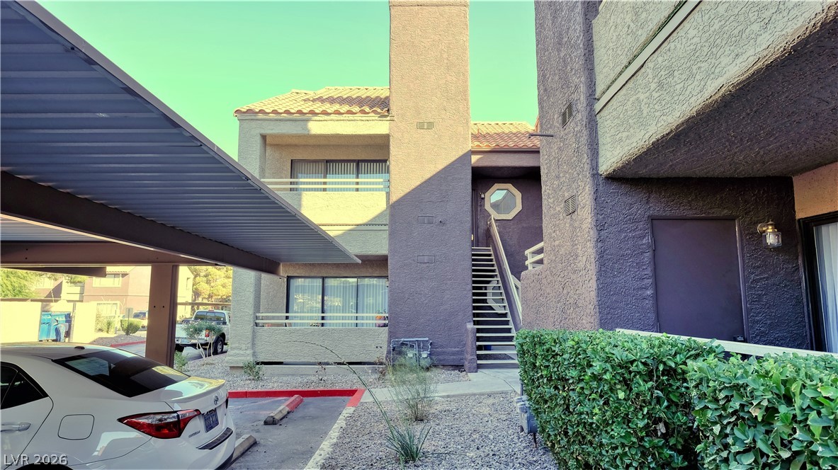 5066 Rainbow Boulevard 201 Property Photo 33