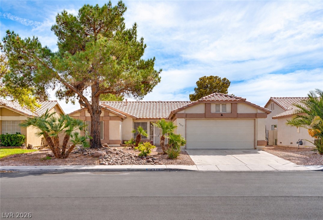 4319 Pageantry Falls Drive Property Image