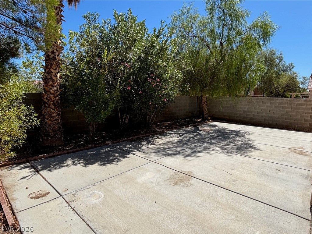 340 Magnolia Arbor Street Property Photo 10