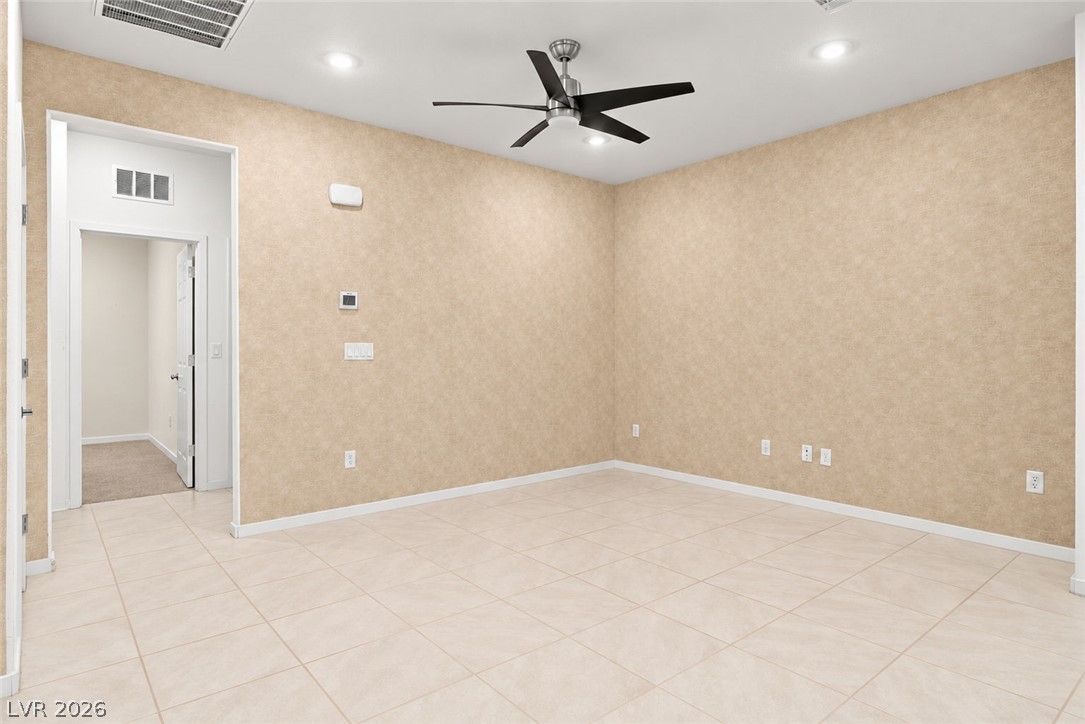5684 Beguiling Falls Street Property Photo 6