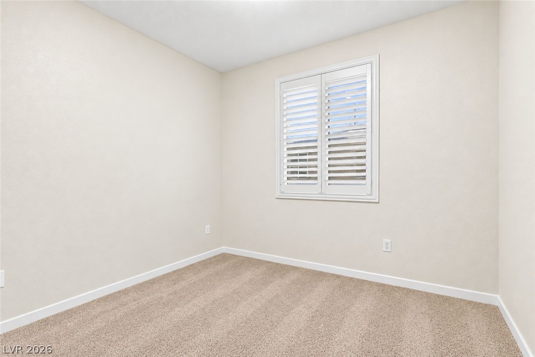 5684 Beguiling Falls Street Property Photo 15