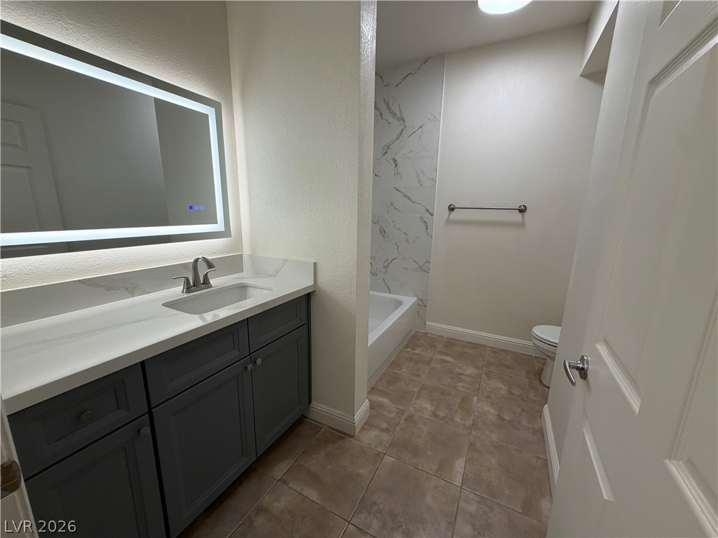 5250 Rainbow Boulevard 1166 Property Photo 15