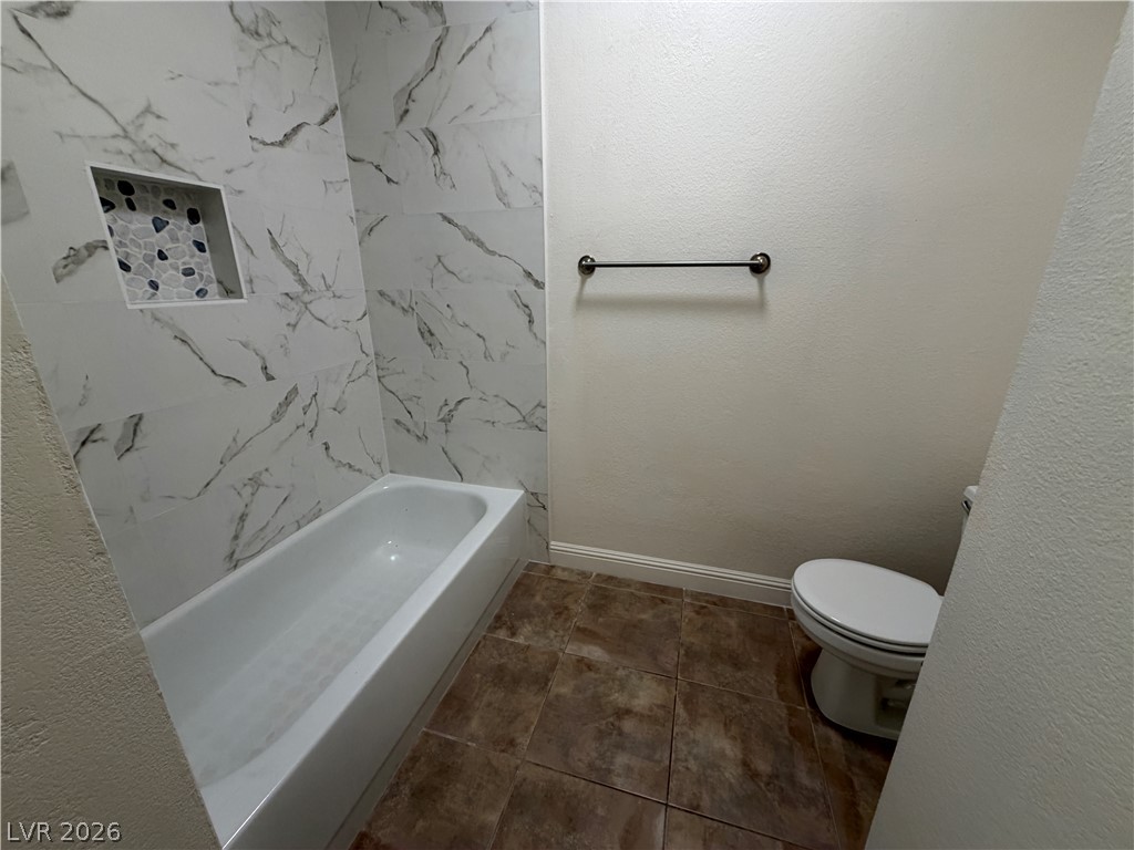 5250 Rainbow Boulevard 1166 Property Photo 16