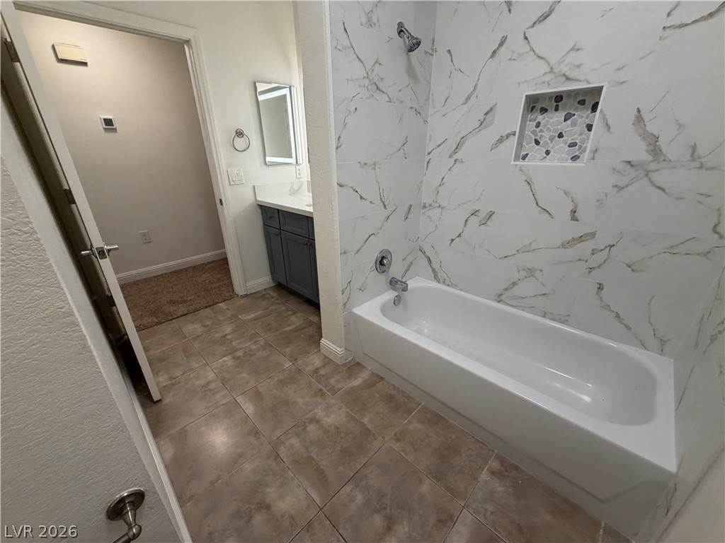 5250 Rainbow Boulevard 1166 Property Photo 18