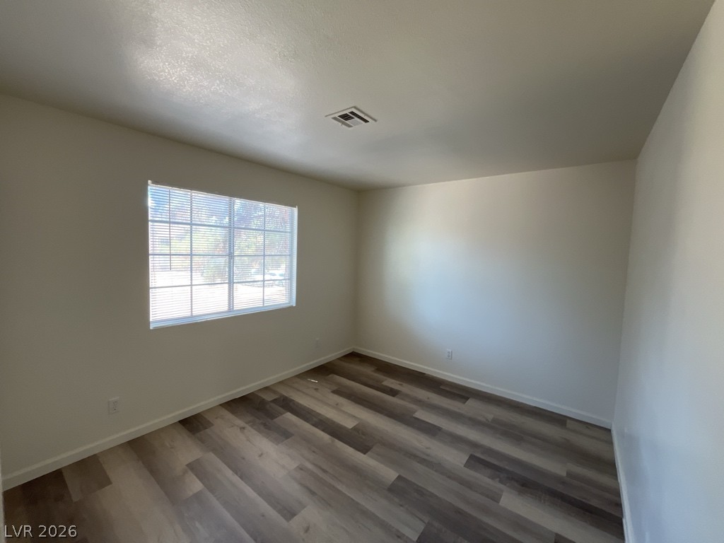 2697 Aarondavid Drive C Property Photo 18