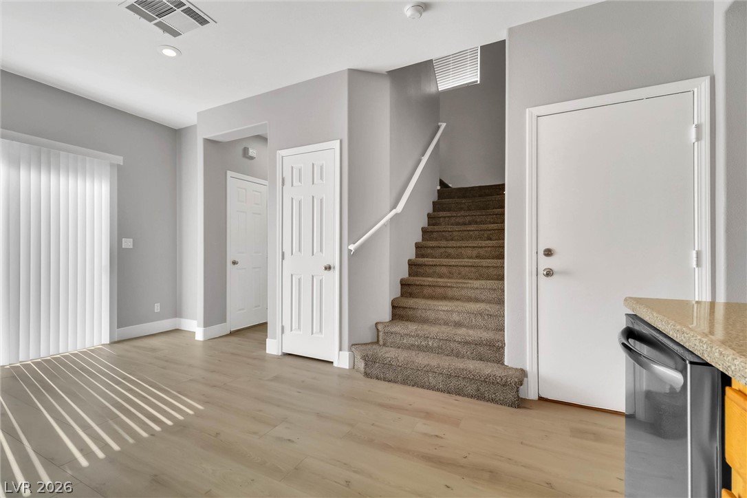 887 Blushing Rose Place Property Photo 12