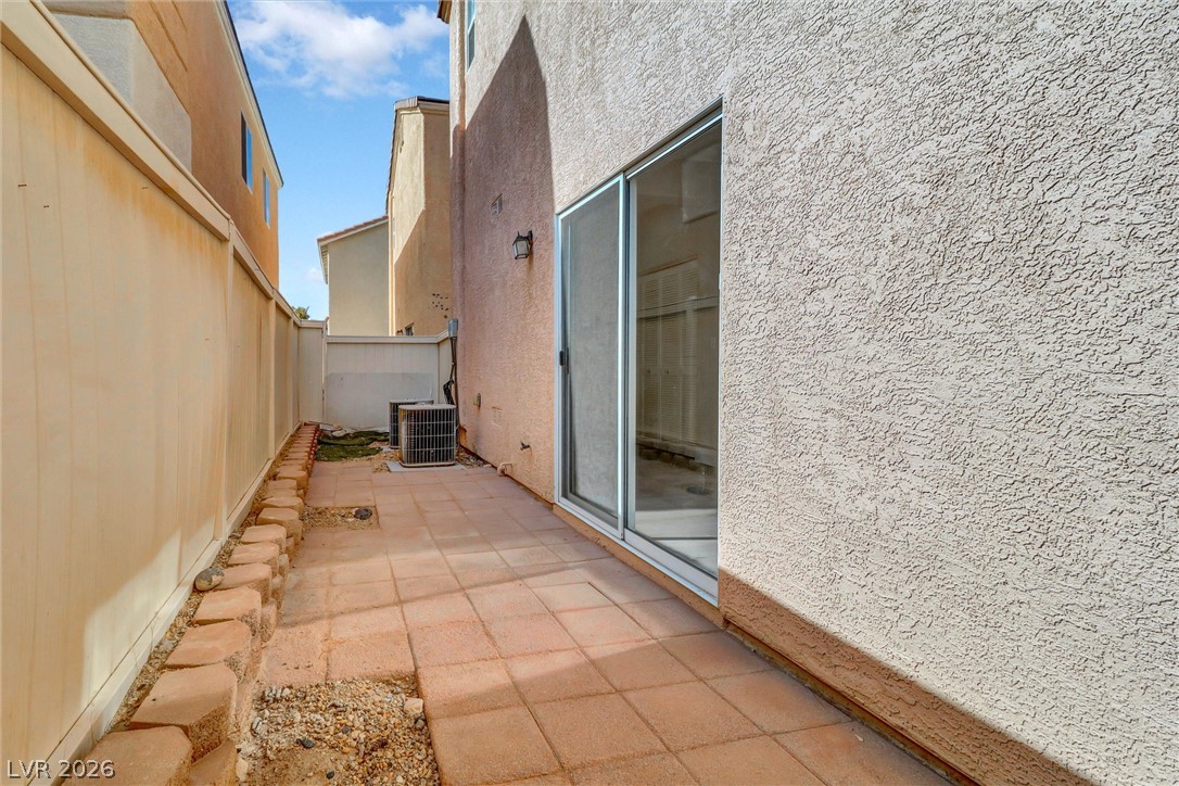 887 Blushing Rose Place Property Photo 30
