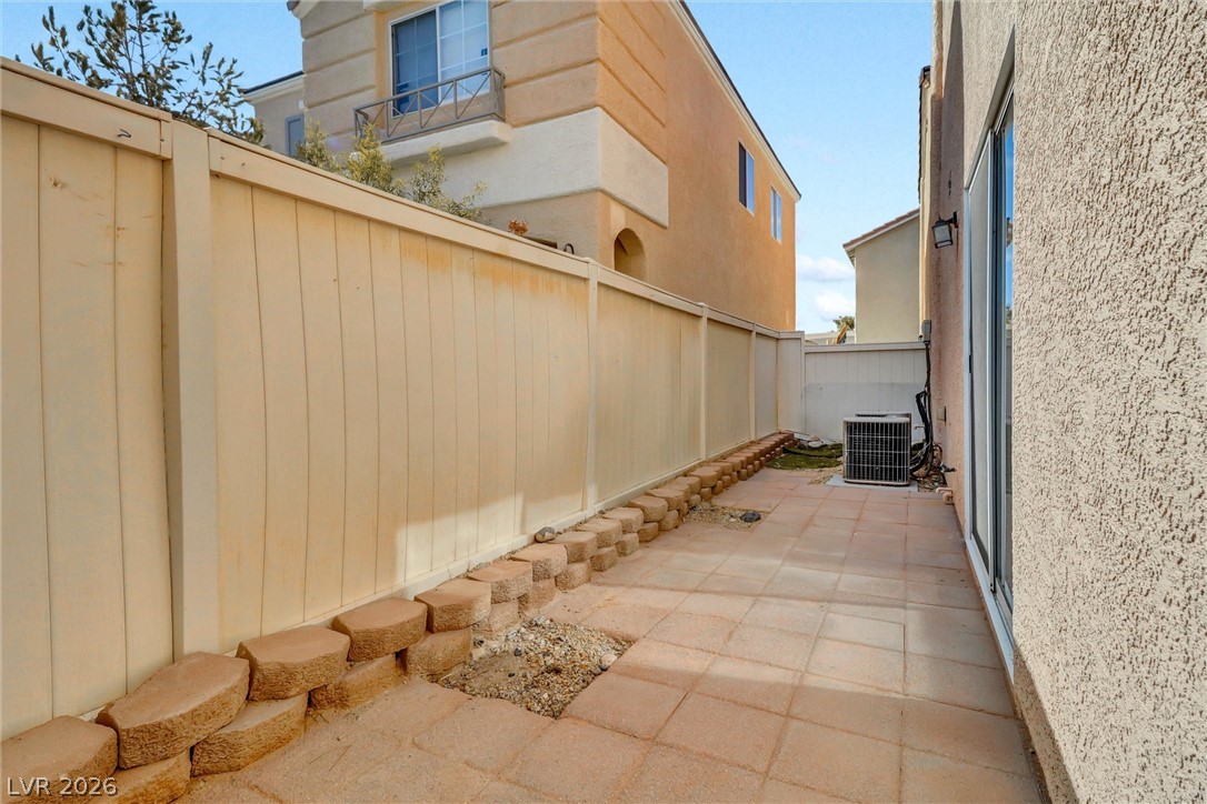 887 Blushing Rose Place Property Photo 31