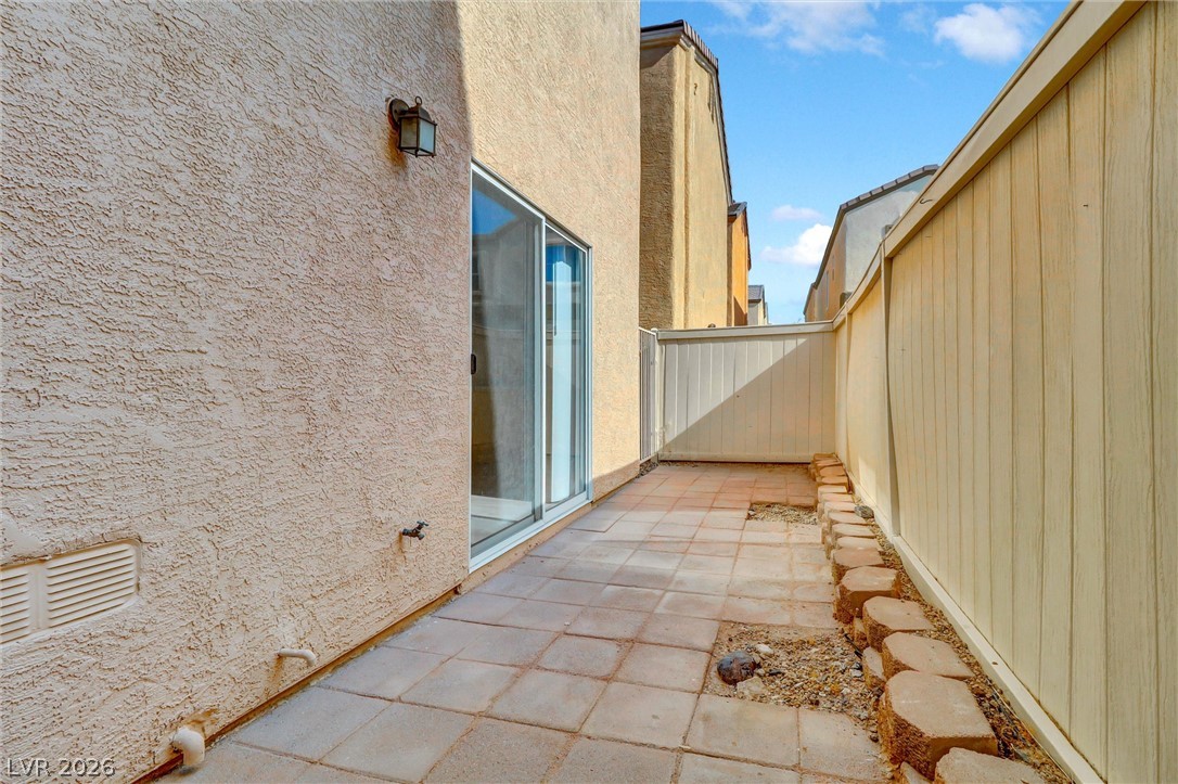 887 Blushing Rose Place Property Photo 32