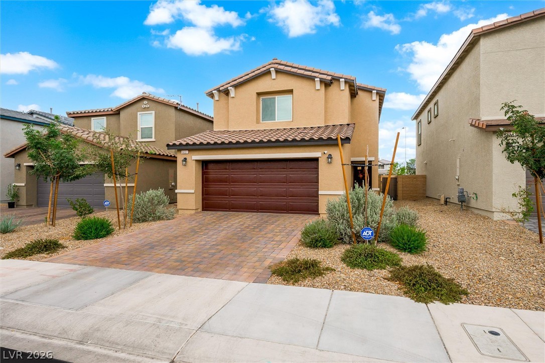 5651 Scarlet Rock Street Property Photo 2