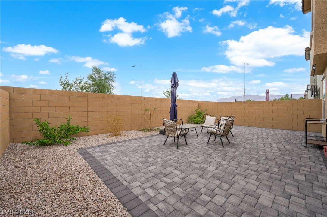 5651 Scarlet Rock Street Property Photo 32