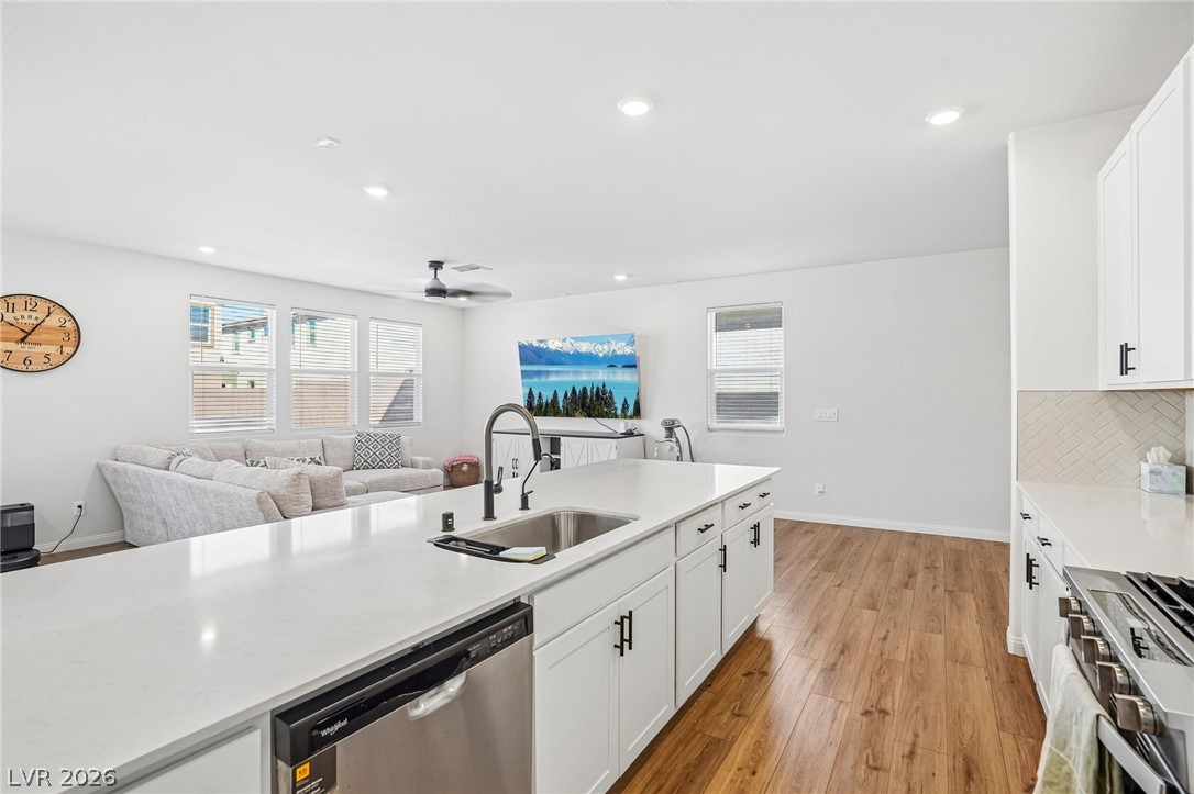 5937 Violet Crown Street Property Photo 10