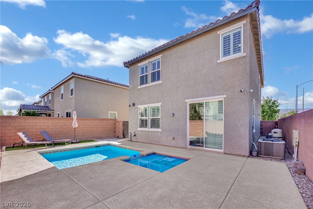 5704 Mia Skye Street Property Photo 2