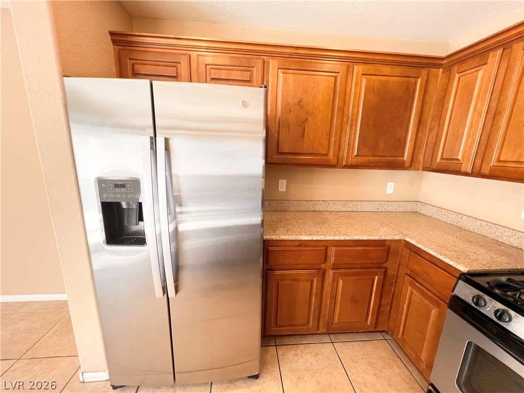6067 West Dewey Drive Property Photo 4