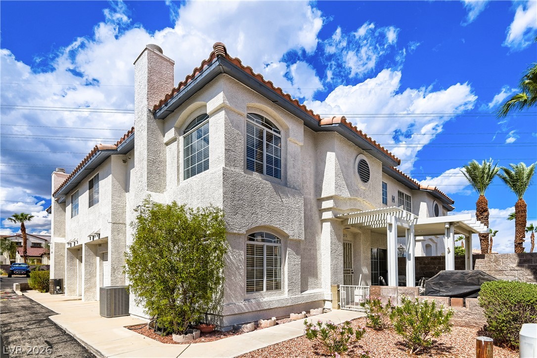 8212 Dream Star Court Property Photo 1