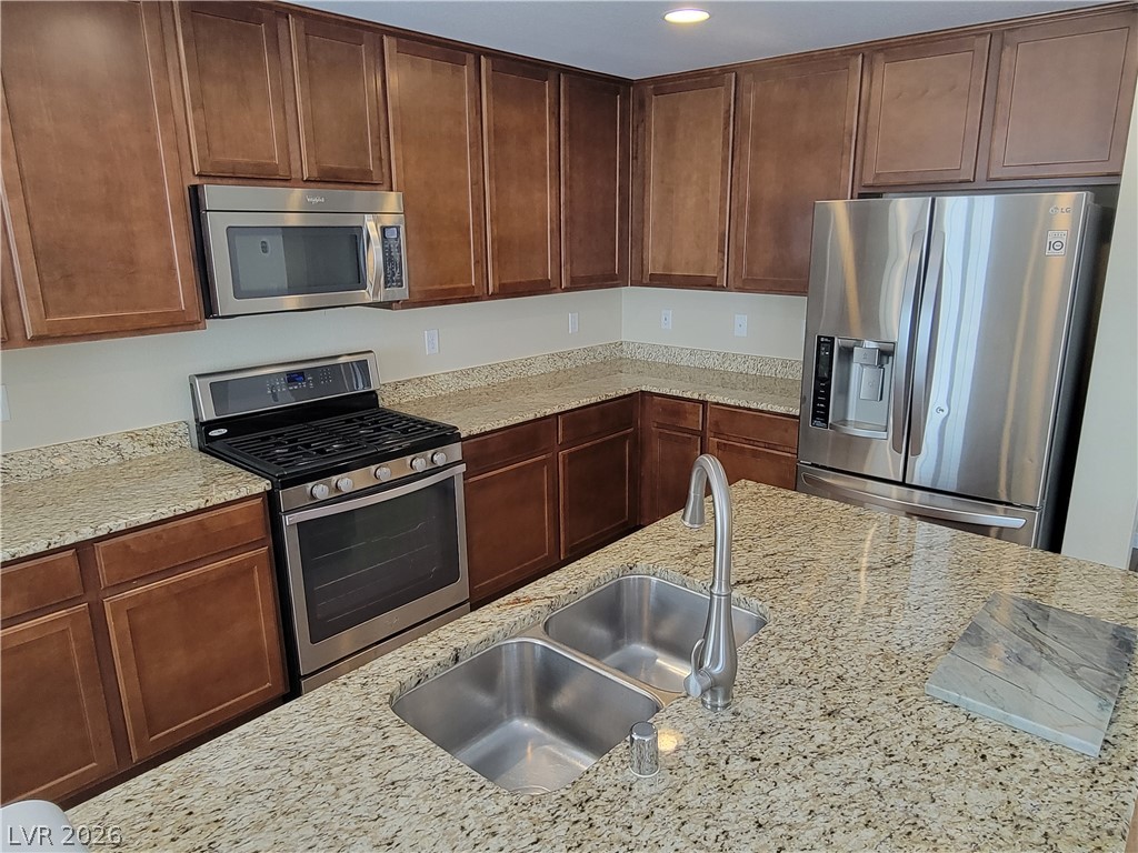 3001 Camino Sereno Avenue Property Photo 5
