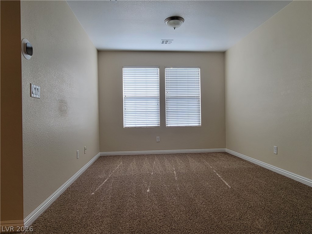 3001 Camino Sereno Avenue Property Photo 10