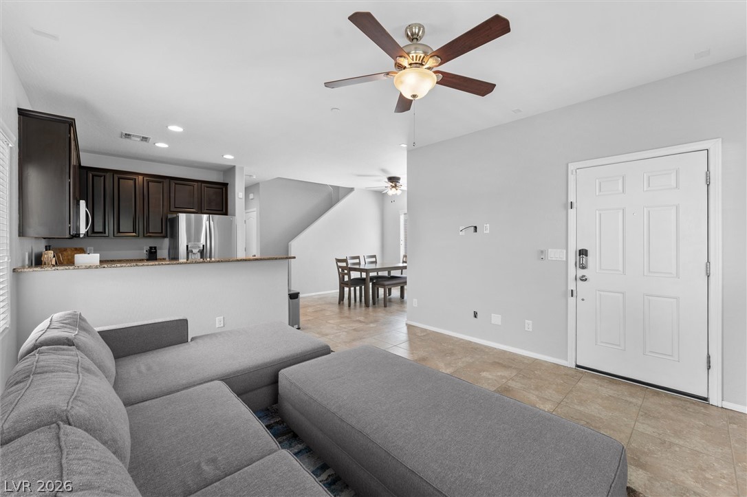 7721 Lively Loom Court Property Photo 10