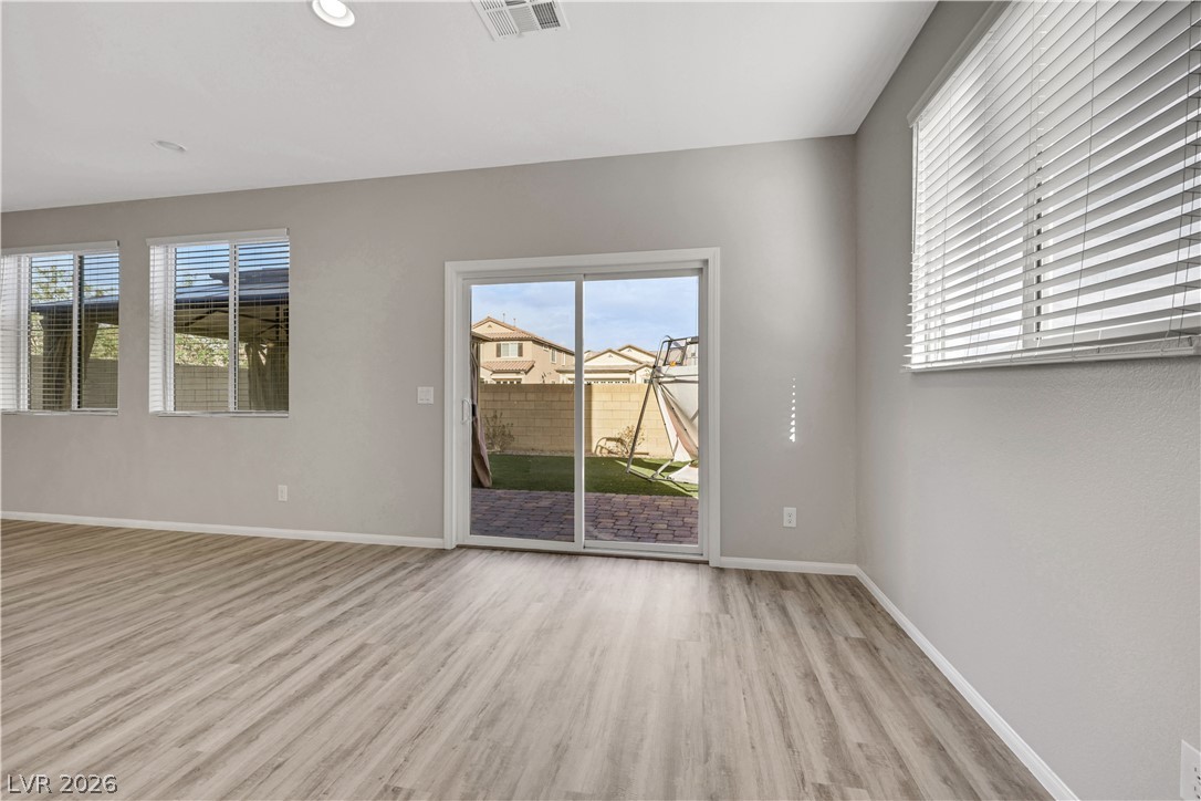 6602 Evander Street Property Photo 9