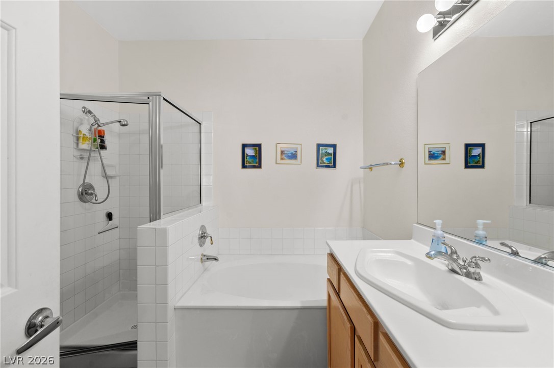 8709 Red Rio Drive 104 Property Photo 27