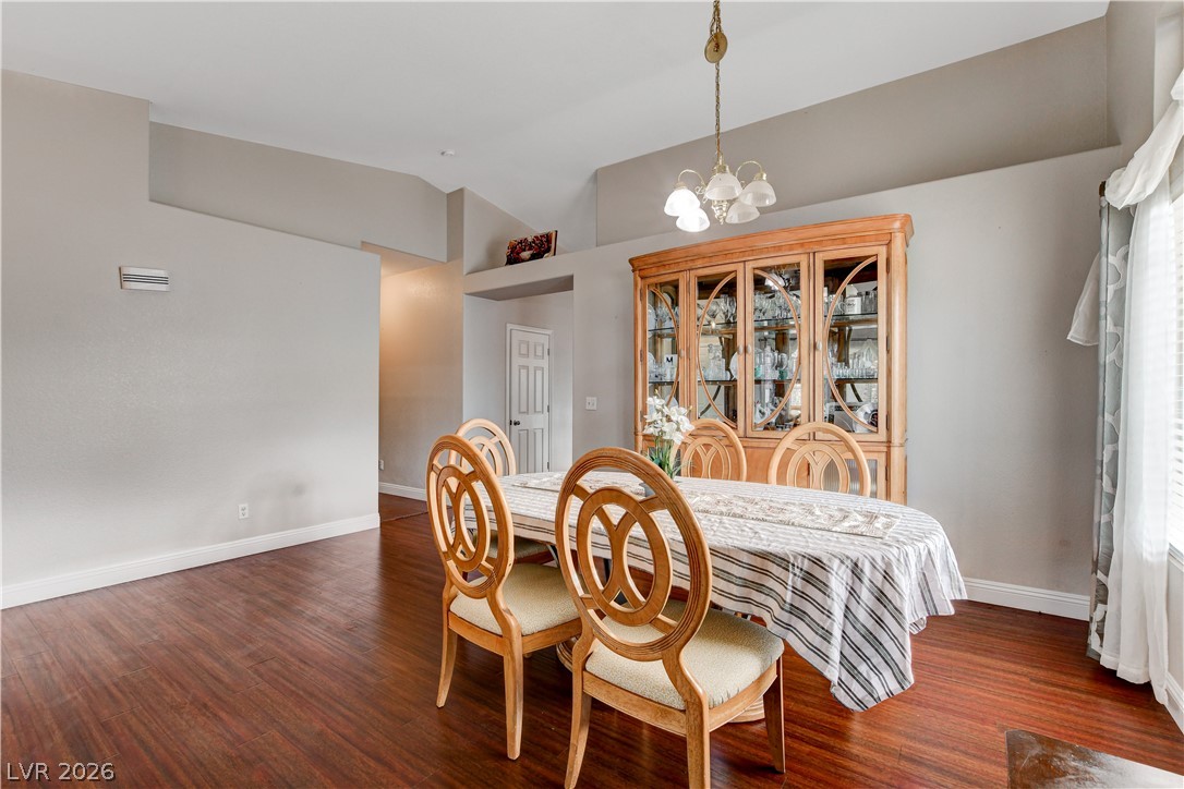 2023 Farmouth Circle Property Photo 9