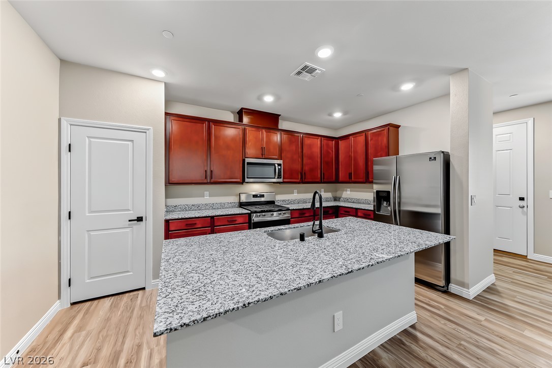 3230 Mckenna Dawn Avenue Property Photo 10