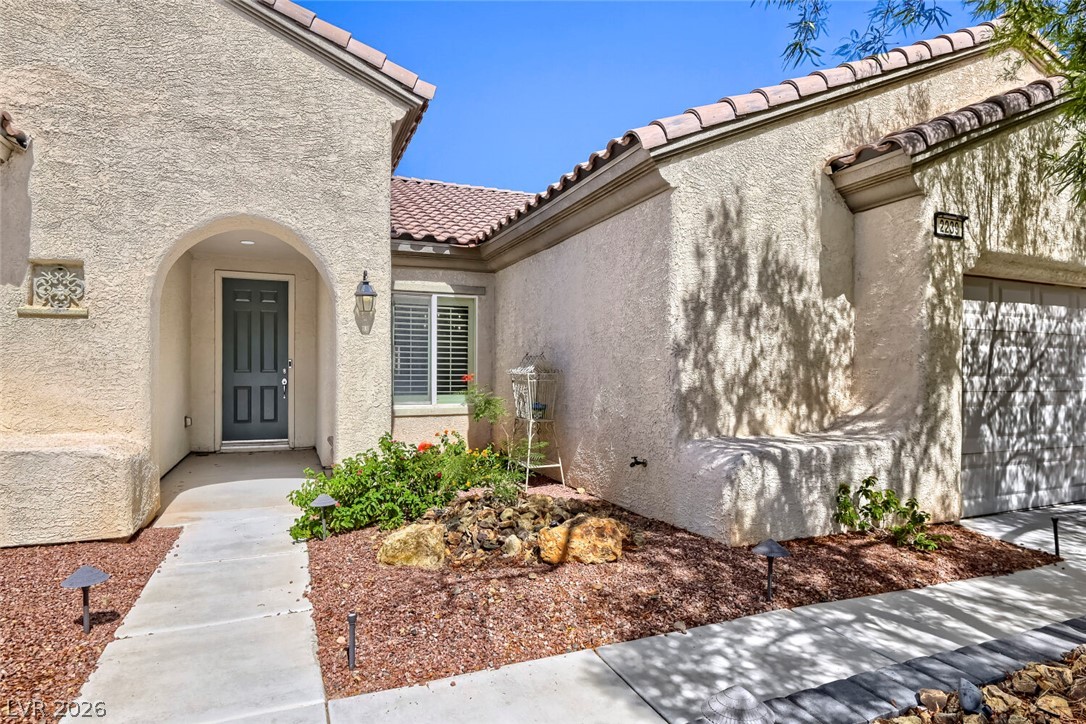 2239 Waterton Rivers Drive Property Photo 1