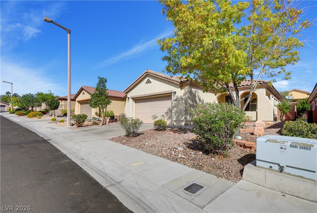 11236 Vintners Lane Property Photo 2