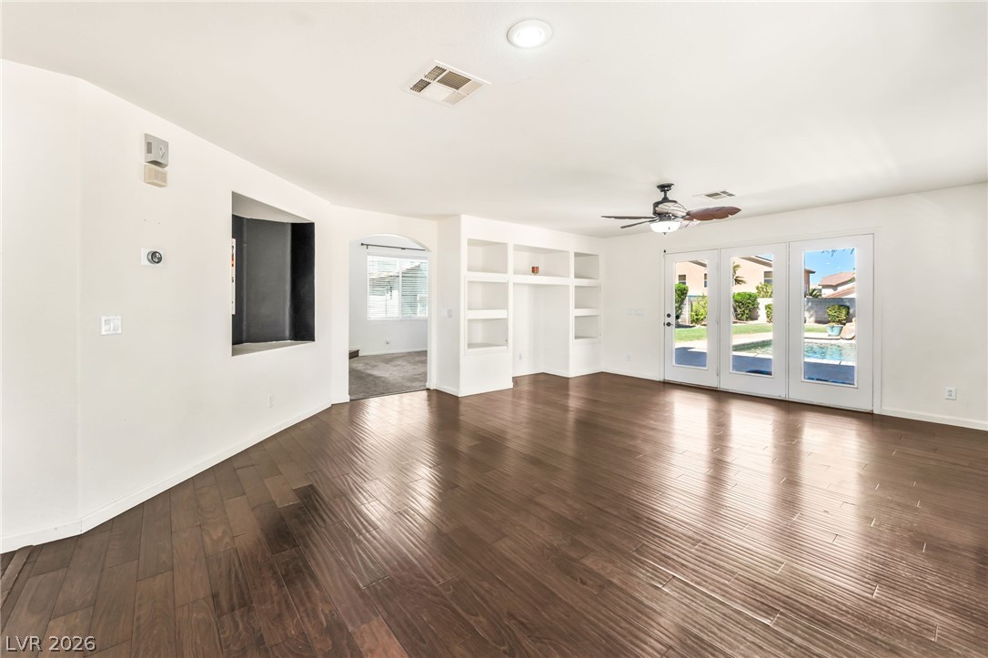 8720 Breezy Brown Avenue Property Photo 15
