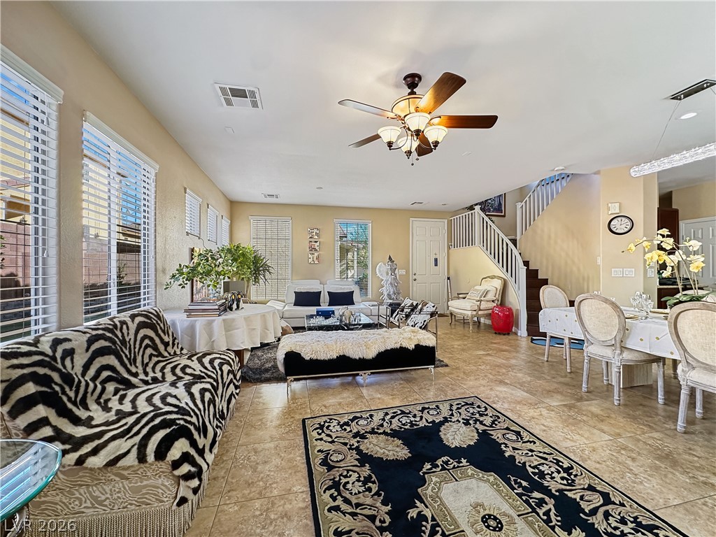 8122 Retriever Avenue Property Photo 4