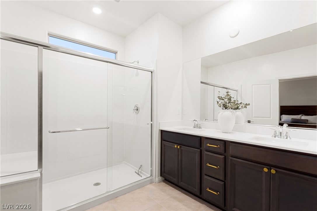 1592 Pacific Baza Street Property Photo 10