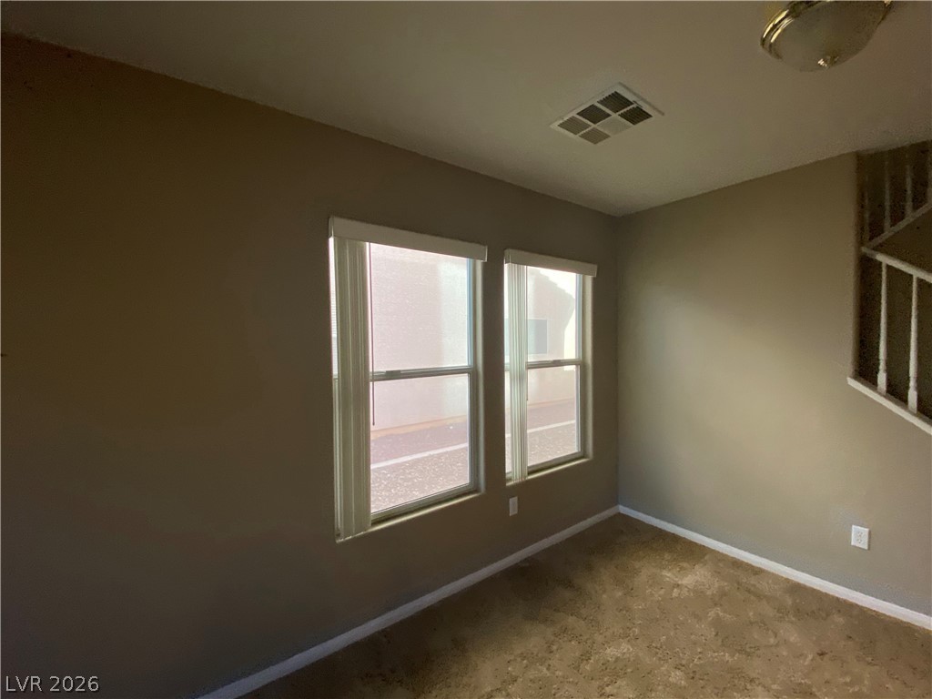 136 Temple Wood Court Property Photo 3