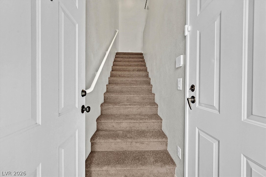 5855 Valley Drive 2185 Property Photo 2