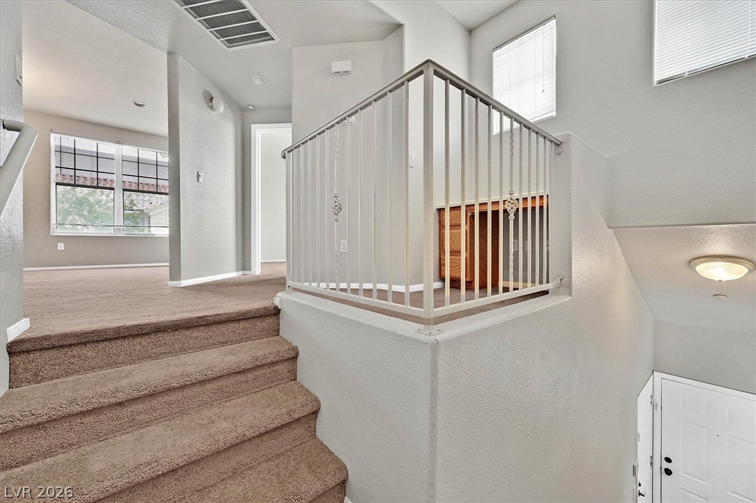 5855 Valley Drive 2185 Property Photo 3