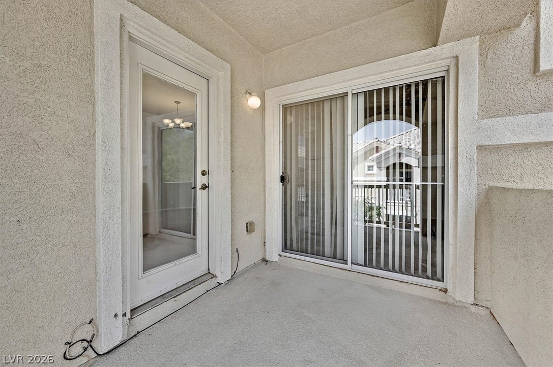 5855 Valley Drive 2185 Property Photo 8