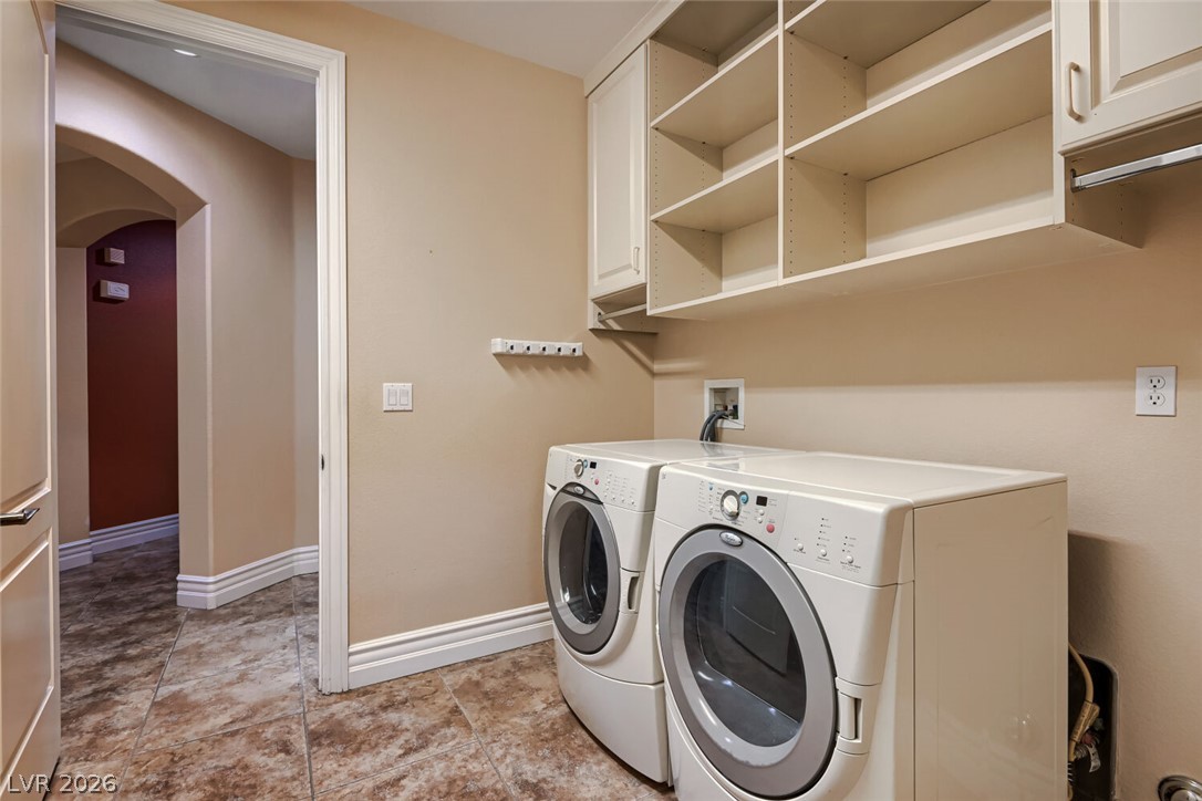 7509 Via Fiorentino Street Property Photo 18