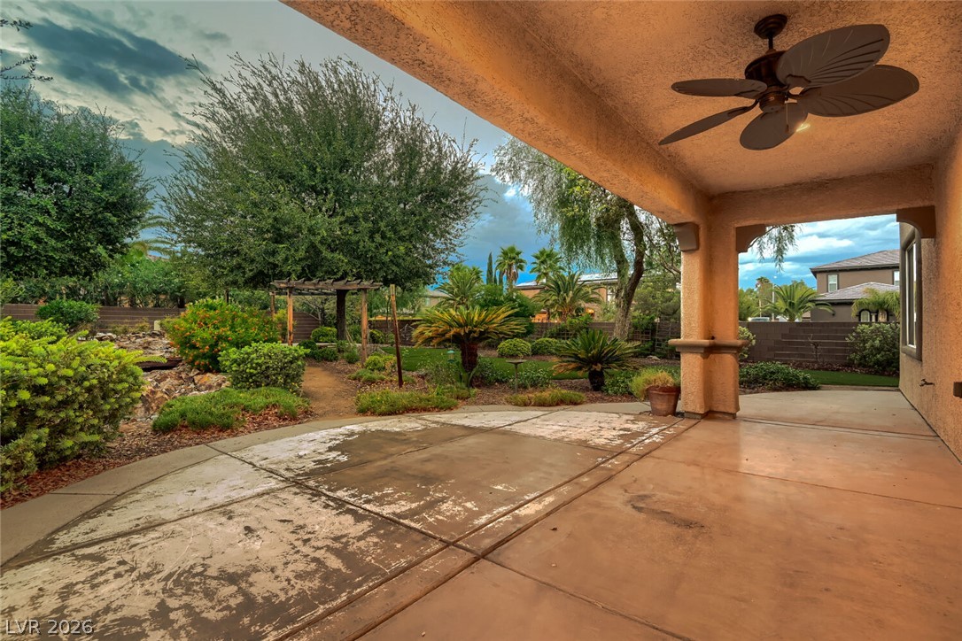 7509 Via Fiorentino Street Property Photo 37