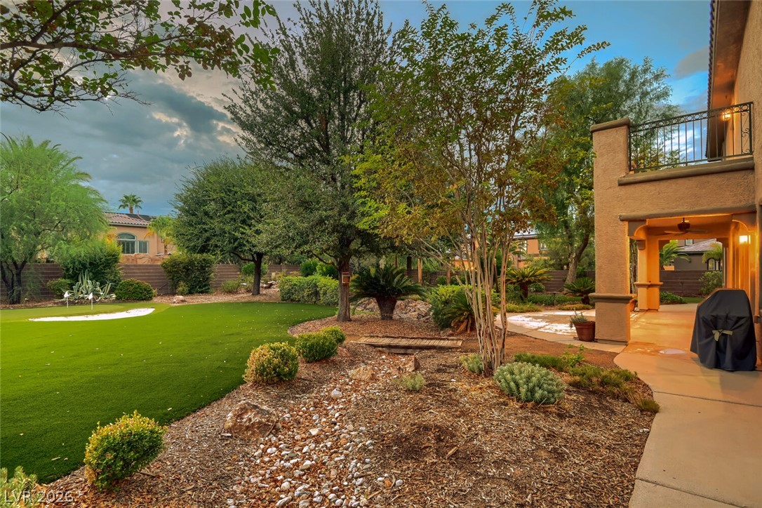 7509 Via Fiorentino Street Property Photo 39
