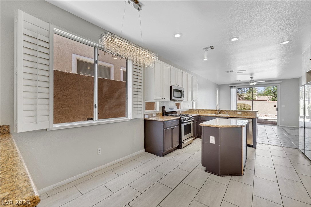 10028 Pinnacle View Place Property Photo 22