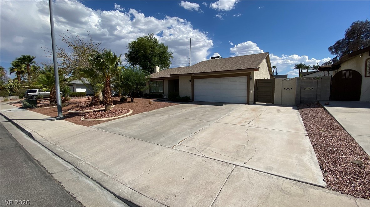 2820986 Property Photo 1