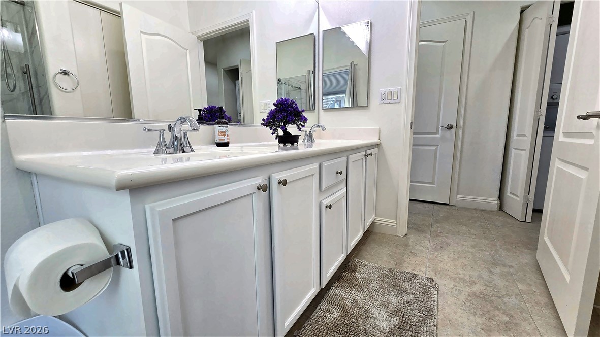 2305 West Horizon Ridge Parkway 1512 Property Photo 27