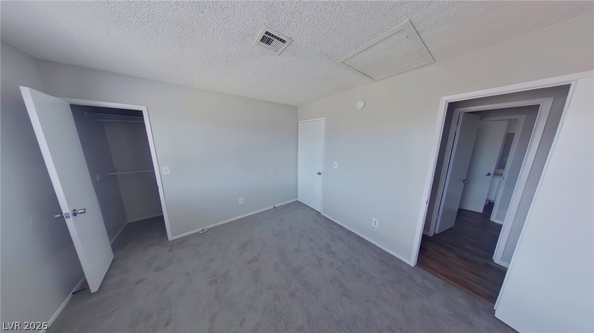 2200 Comet Avenue E Property Photo 6