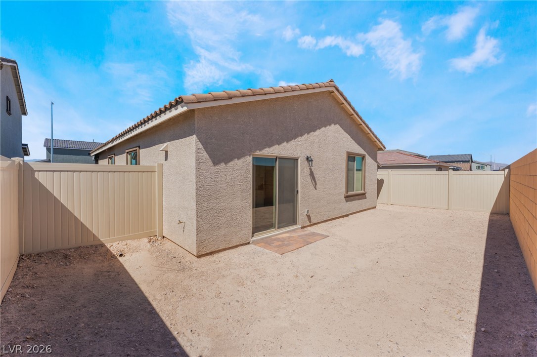 2612 Lily Point Street Property Photo 22