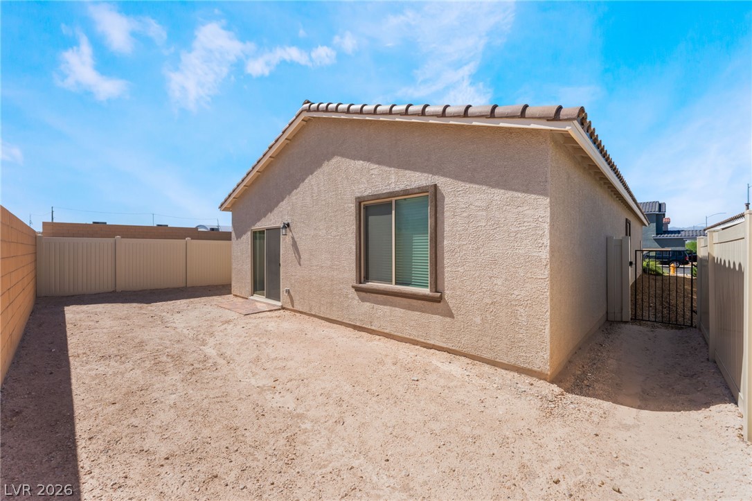 2612 Lily Point Street Property Photo 23
