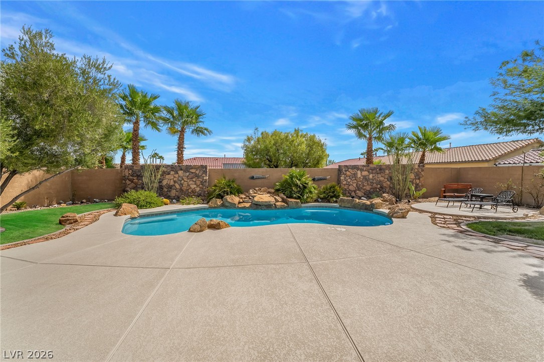 7904 Galloping Hills Street Property Photo 48