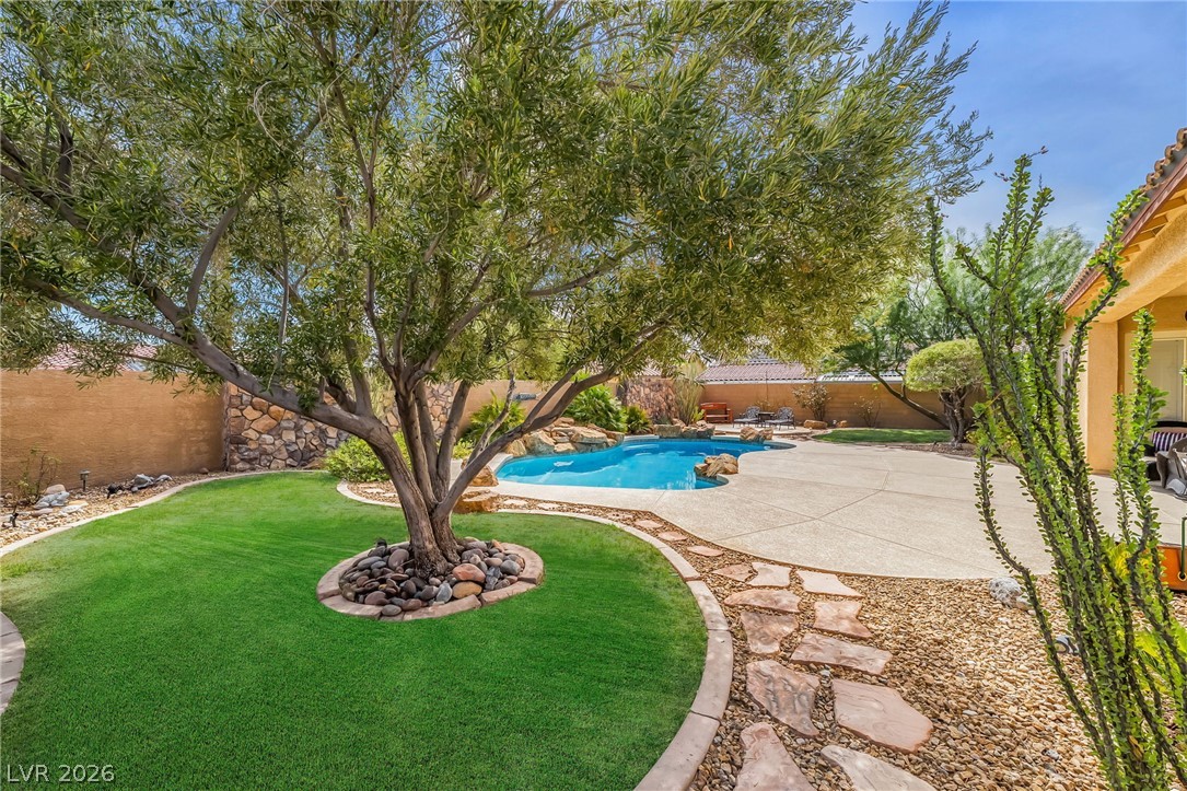 7904 Galloping Hills Street Property Photo 49