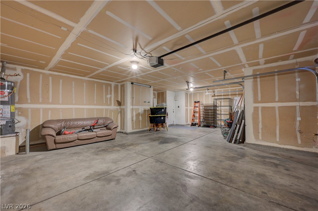 2025 Hollow Oak Avenue Property Photo 20